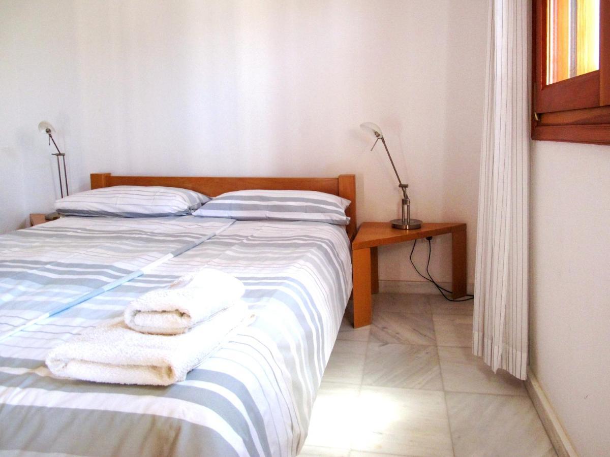 Elegant Apartment In Agios Ilias With Sea View Myrtea Ngoại thất bức ảnh